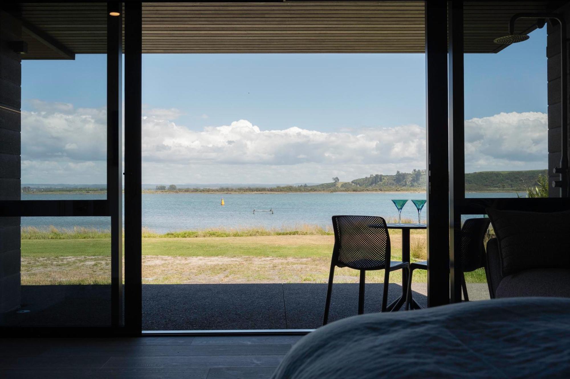 Pukehina Estuary Sunset Views Townhouse & Studio 외부 사진